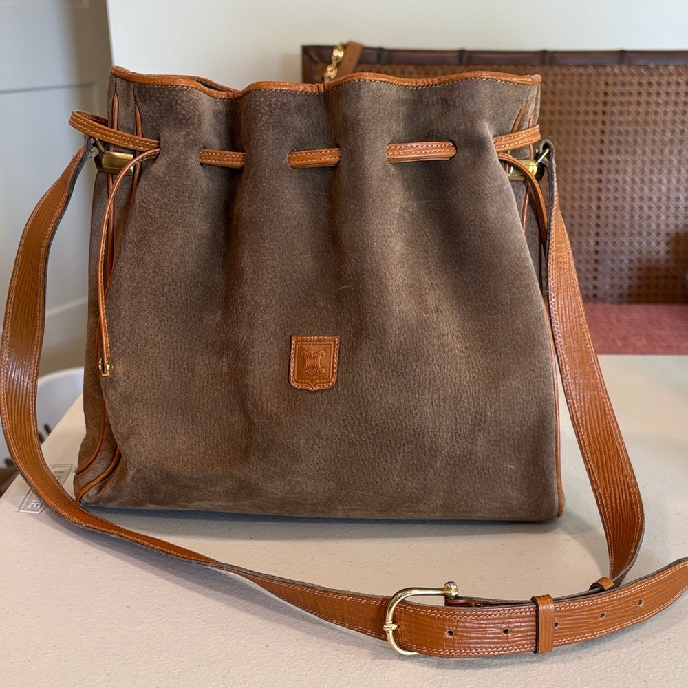 Celine Vintage Suede Leather Bucket Bag—STUNNING!! Excellent Condition!! - Picture 2 of 13